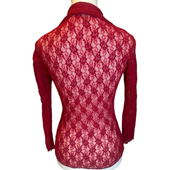 Sweet Pea Red Lace Blouse - Picture 5 of 7